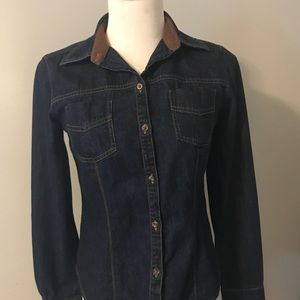Denim shirt with tan elbow pads